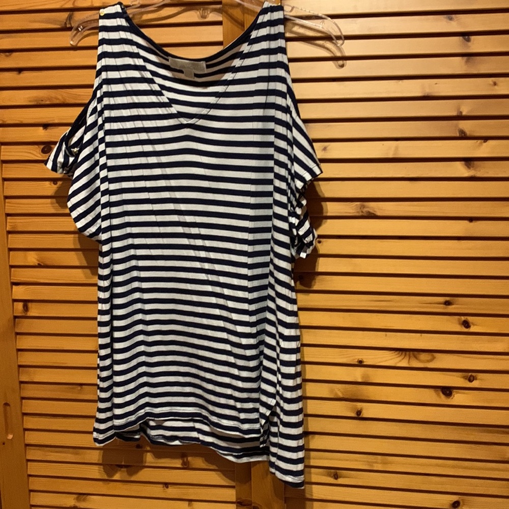 Michael Kors cold shoulder 1X navy striped top EUC